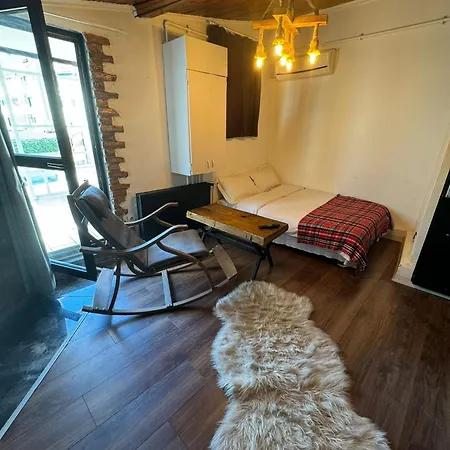 Mates Istiklal Suites Istanbul Exterior photo
